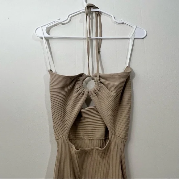 ShopLunaB Paradiso Dress Nude - Medium - Hera Cutout maxi - Picture 4 of 6